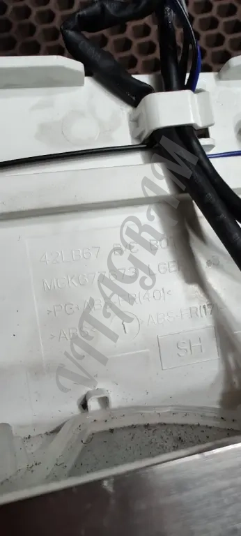 Передняя панель MCK677673