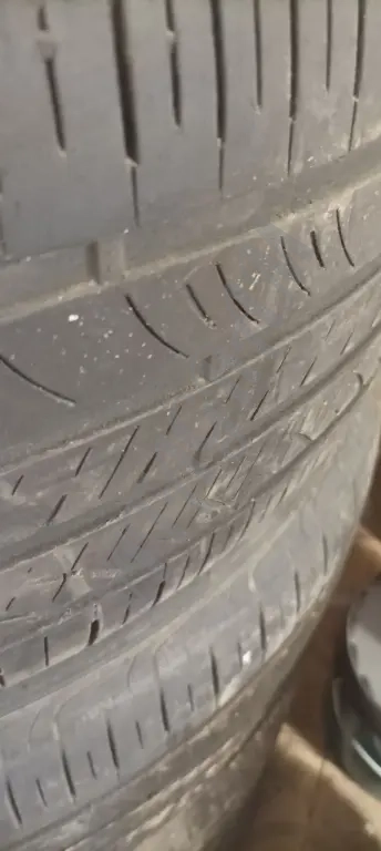 Летние шины Hankook Ventus 245/50 R20