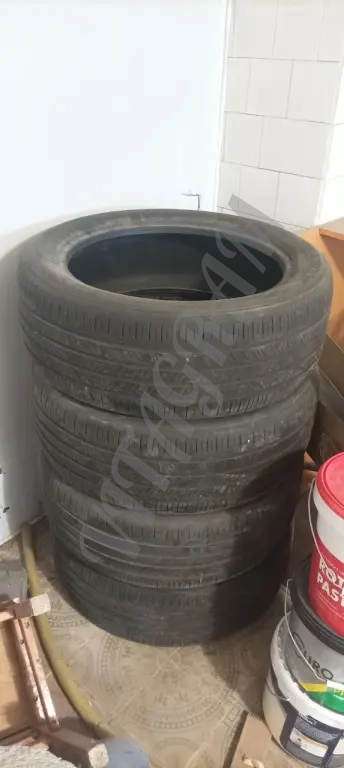 Летние шины Hankook Ventus 245/50 R20