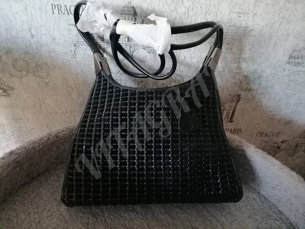 Новая женская сумка на плечо