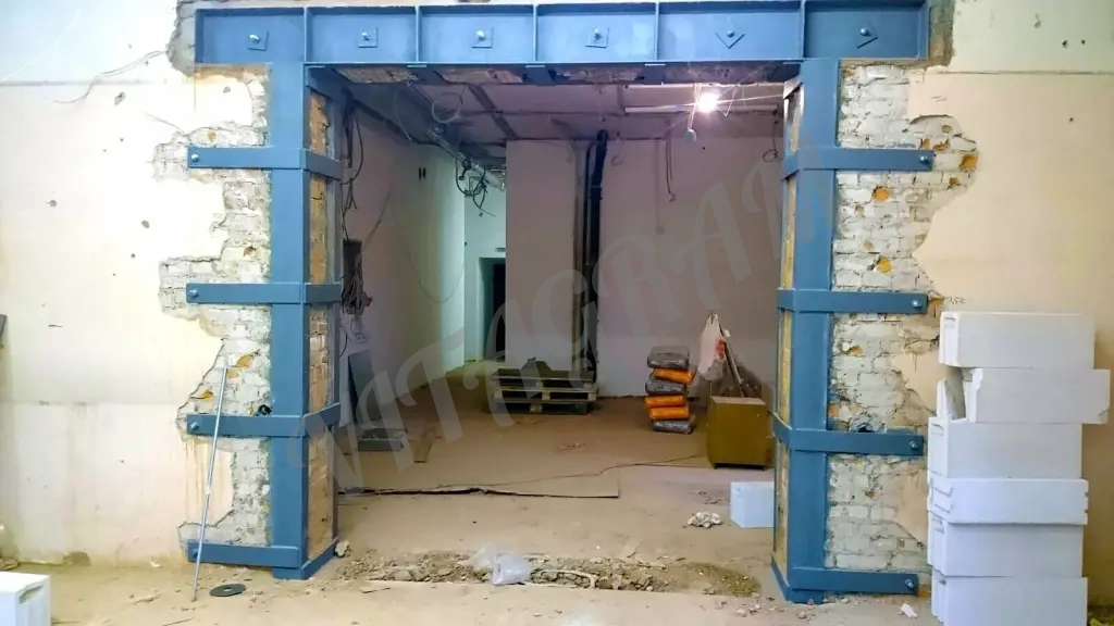 Резка проёмов, стен,Усиление проёмов