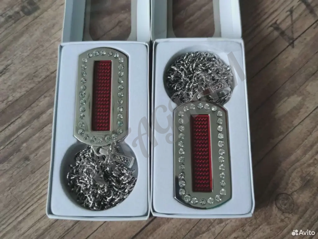 Кулон со светодиодной полосой