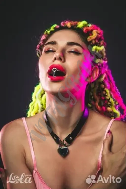 Ошейник чокер с замком Lola Party Hard Utopia