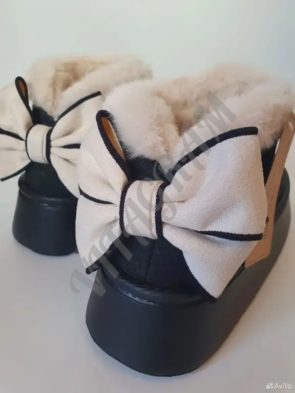 угги новые черные 35