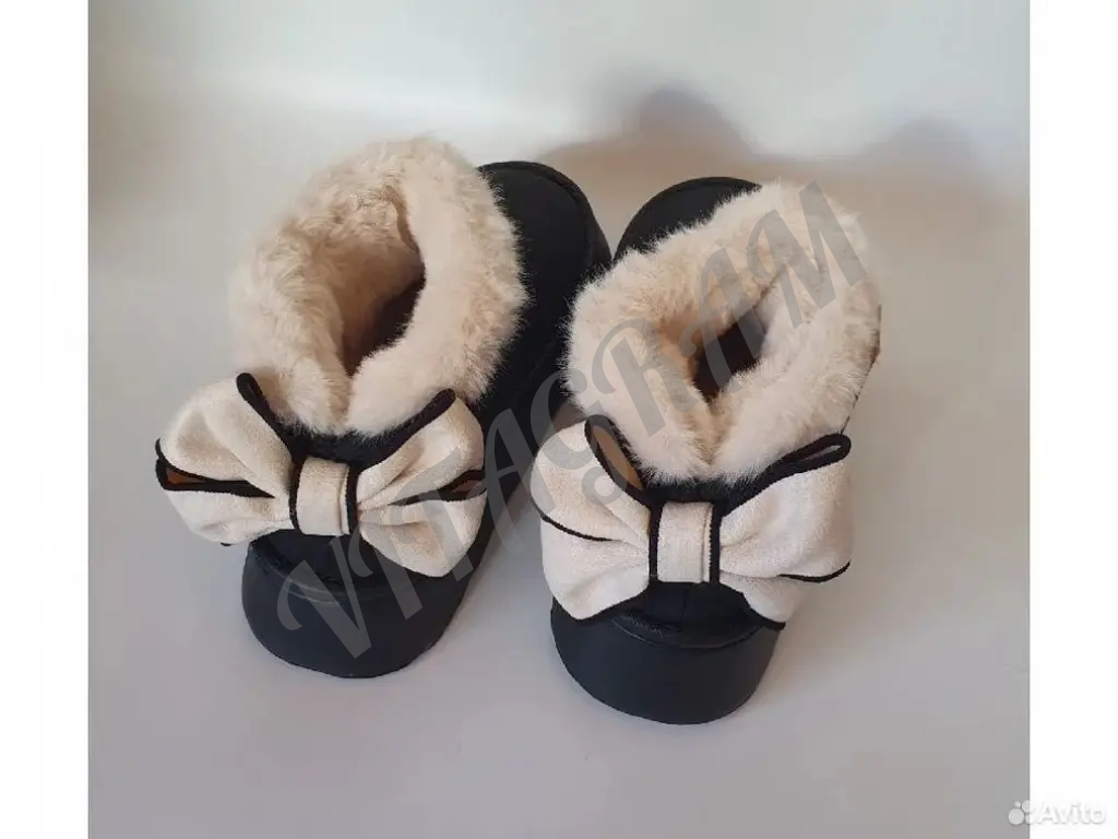 угги новые черные 35