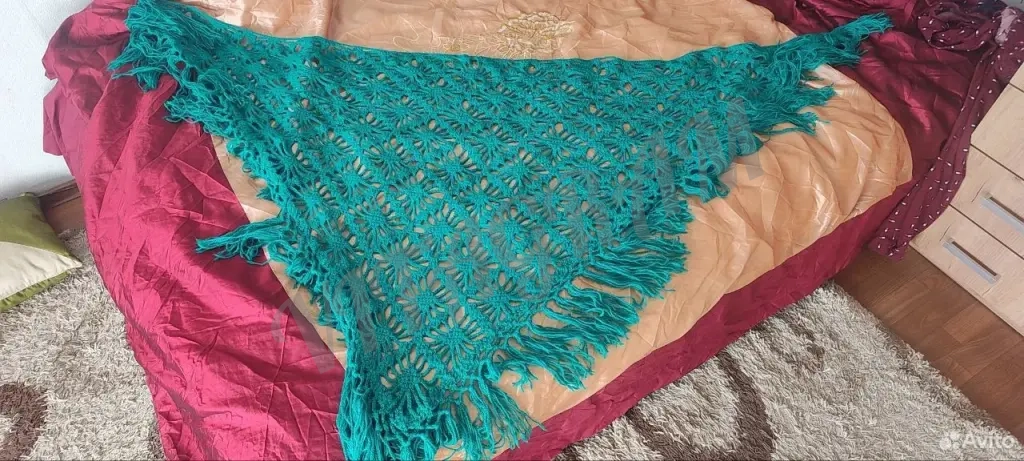 Шаль вязаная ручная работа, платок