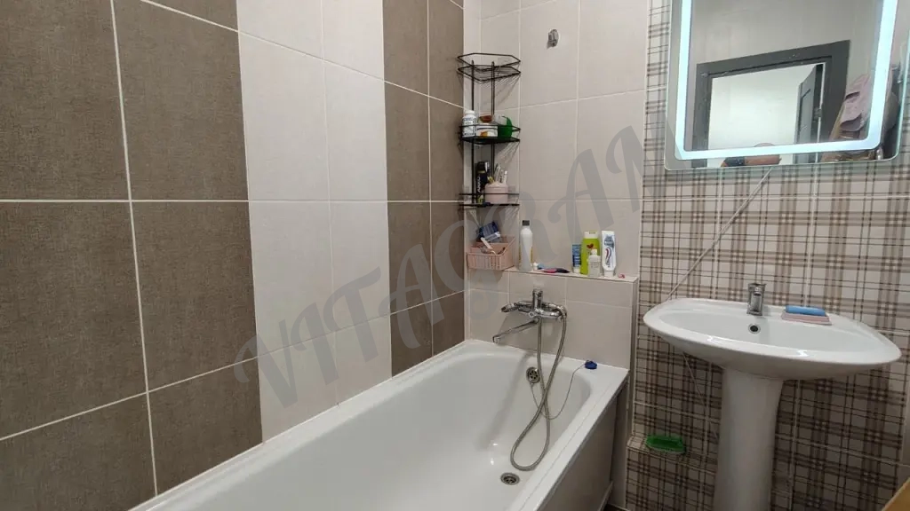 2 комнатная квартира на Левенцовке