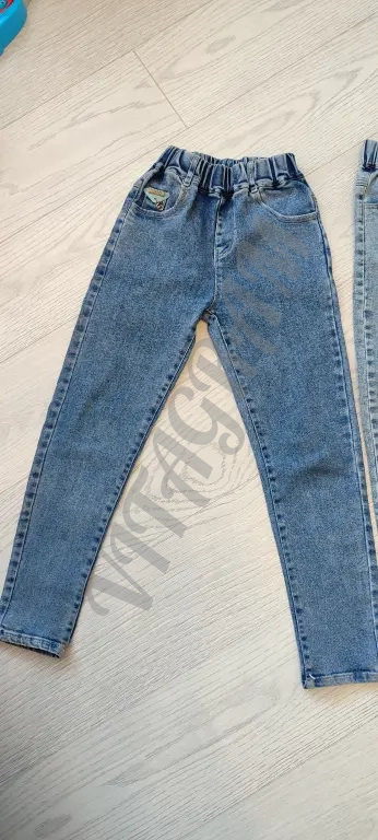 Джинсы для девочек 8-11 лет