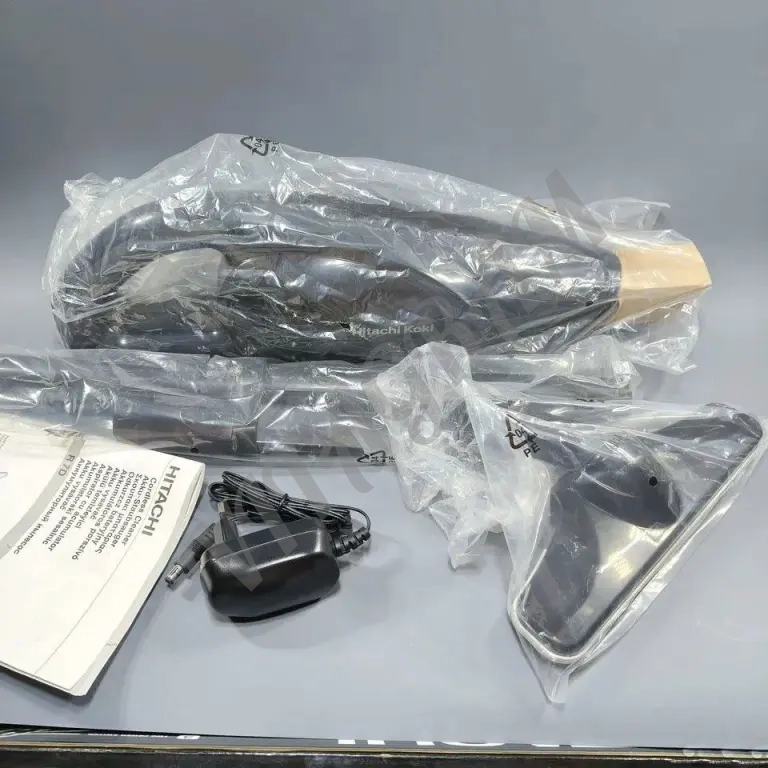 Hitachi Koki R7D - Пылесос Hitachi Koki R7D