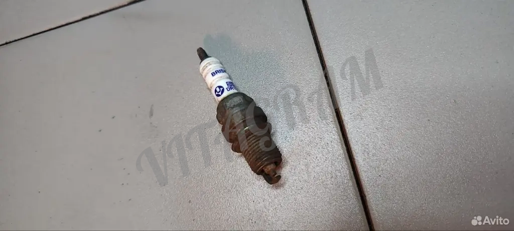 DR15YC Свеча зажигания 6/13/1