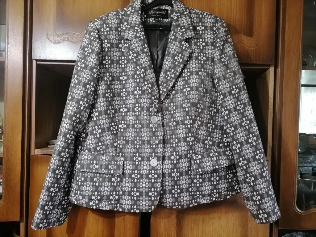 Костюм двойка, пиджак, юбка 50-52