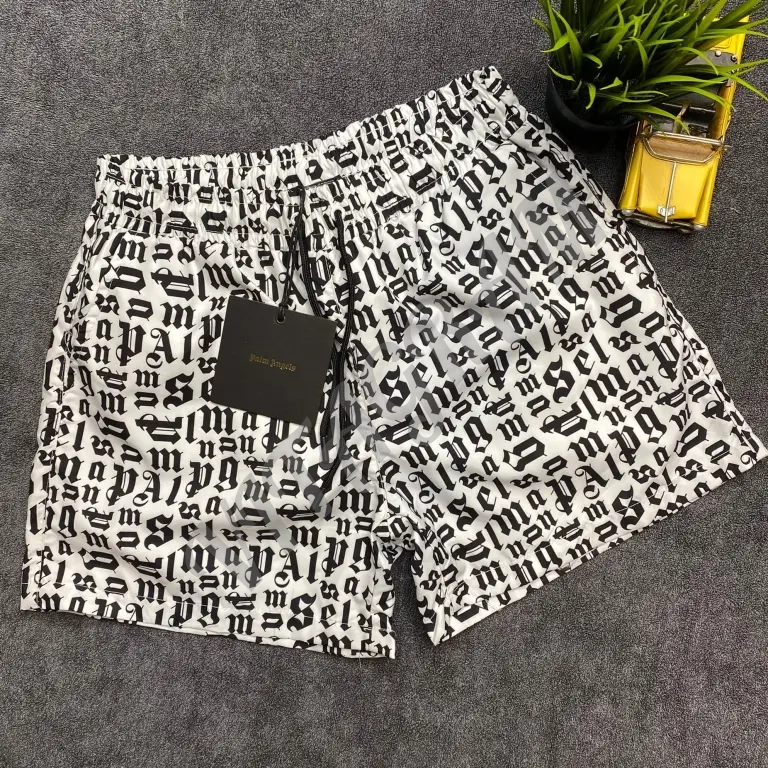 Philip Plein, Louis Vuitton, Dolce & Gabbana, Burberry, Versace, Palm Angels, Dior, Prada.Шорты повседневные и пляжные мировых известных брендов