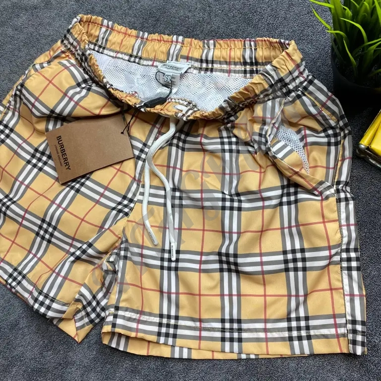 Philip Plein, Louis Vuitton, Dolce & Gabbana, Burberry, Versace, Palm Angels, Dior, Prada.Шорты повседневные и пляжные мировых известных брендов