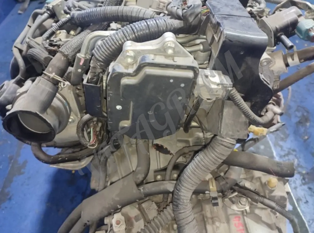 Двигатель Toyota Corolla 2ZR 2ZRFAE 1.8 литра