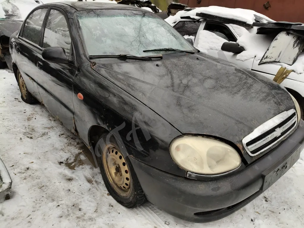 в разборе Chevrolet Lanos