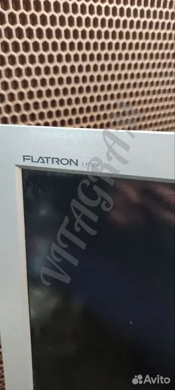 Монитор LG не включается