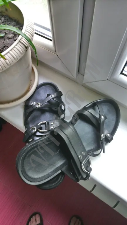 Carlo Pazolini. Сандалии мужские в отличном состоянии