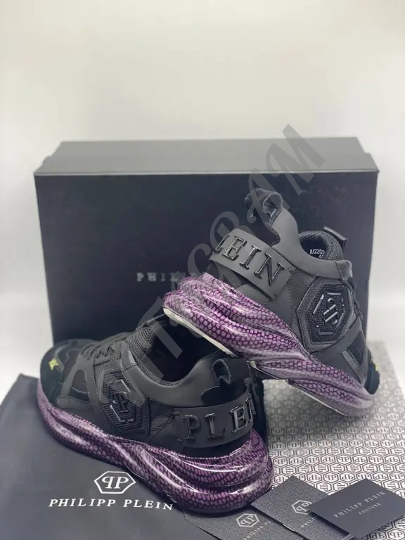 Philip Plein. Кроссовки