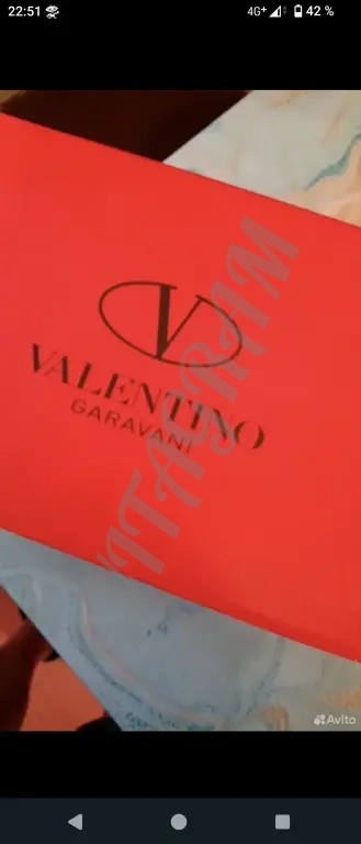 Valentino. Кроссовки