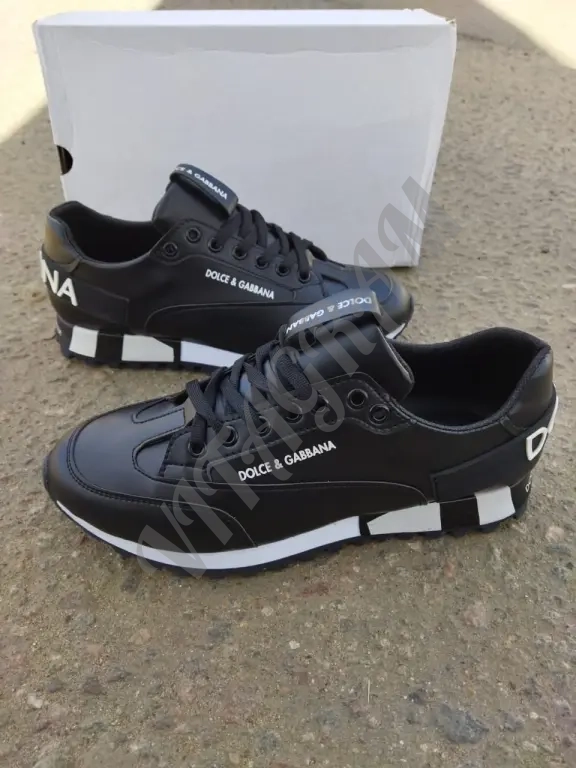 Dolce & Gabbana. Кроссовки