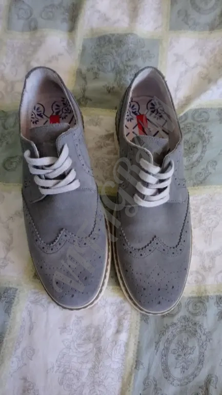 Amsitious. Полуботинки в отличном состоянии