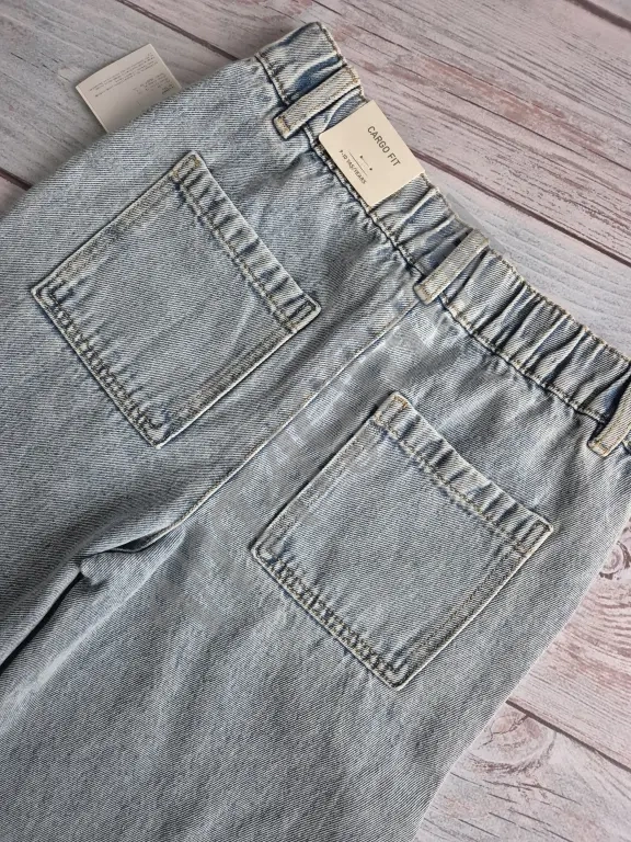 Джинсы Lc Waikiki для девочки 134/140см.