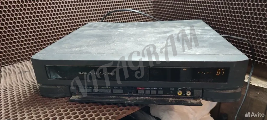 Видеомагнитофон Daewoo DVR-7574D