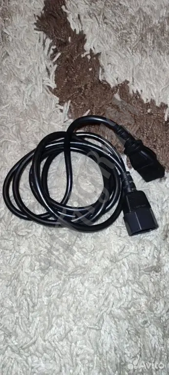 Кабель питания для компьютера