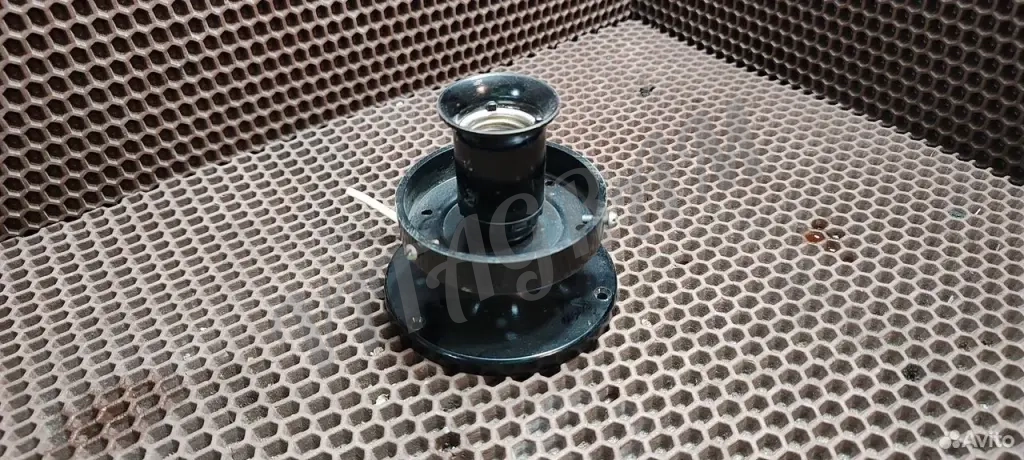 Патрон для лампы, советский