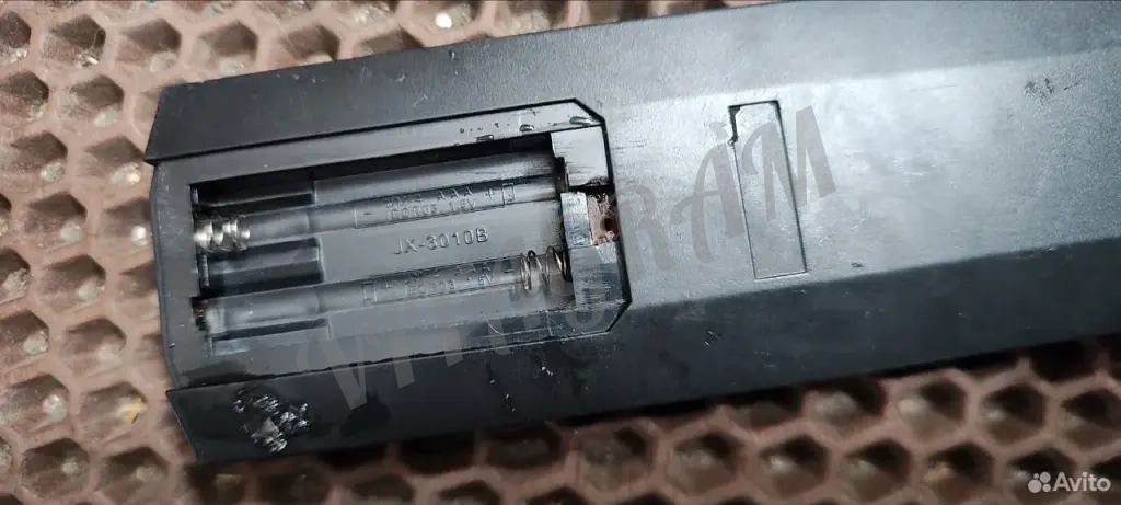 Пульт для телевизора Supra JX-3010B