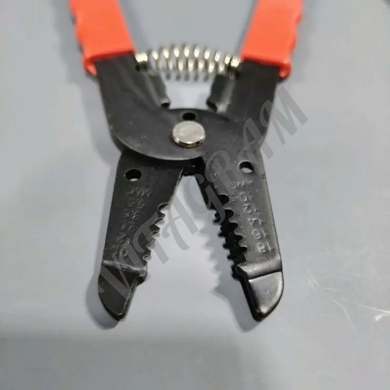 Щипцы для зачистки (Стриппер, Кримпер)