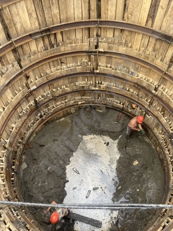 Продавливание стального футляра. Котлованы. Шахты. Штольни.