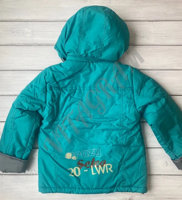 Демисезонная куртка для мальчика Новая 110