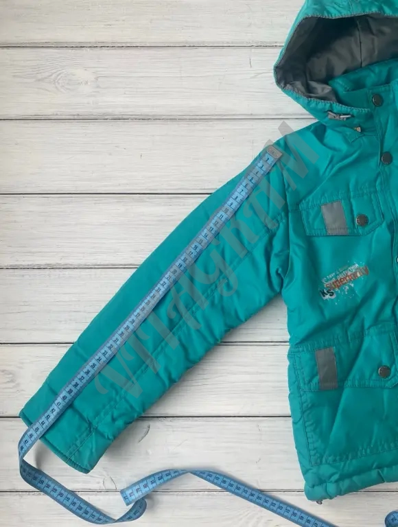 Демисезонная куртка для мальчика Новая 110