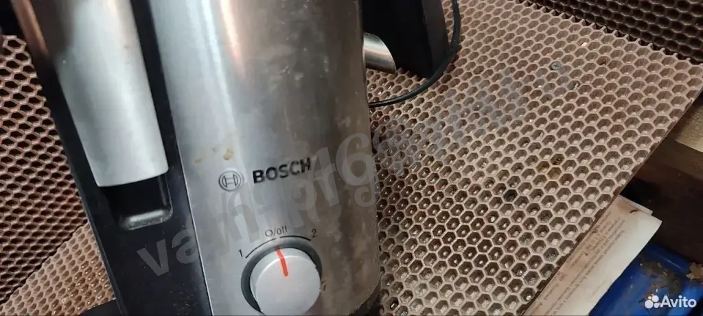 Соковыжималка Bosch cncj03