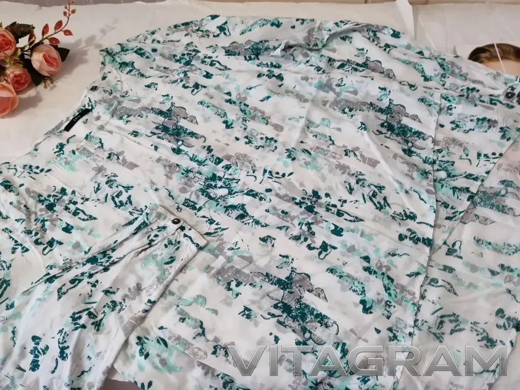 Блузка женская нарядная 48