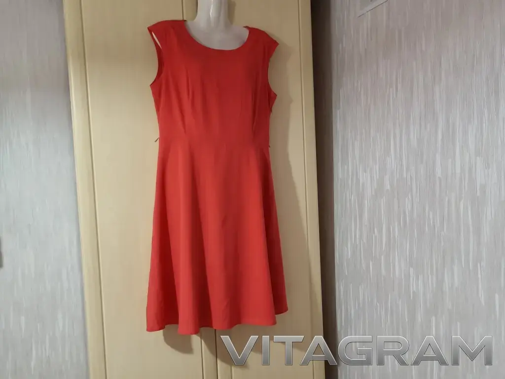 Платье женское нарядное 46