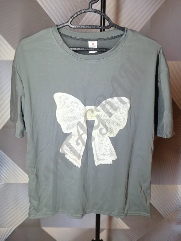 Футболка женская