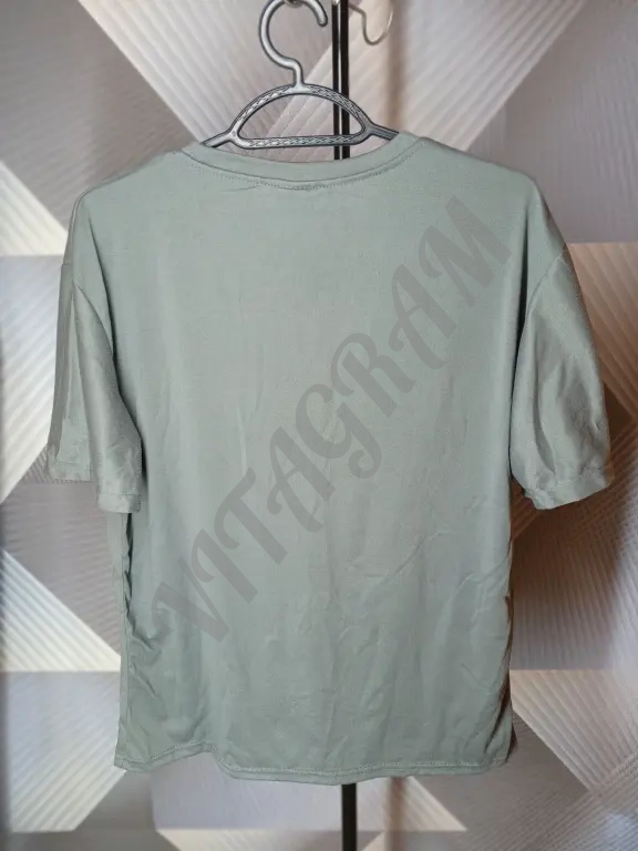 Футболка женская