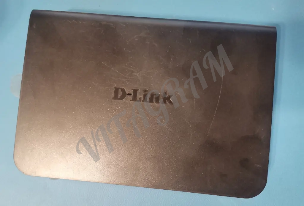 Не управляемый коммутатор свитч 24 порта 100